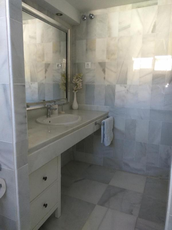 Room Near The Sea Μαρμπέλλα Δωμάτιο φωτογραφία