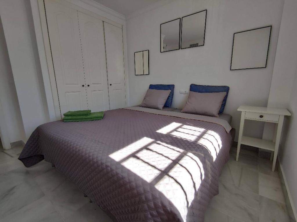 Room Near The Sea Μαρμπέλλα Δωμάτιο φωτογραφία